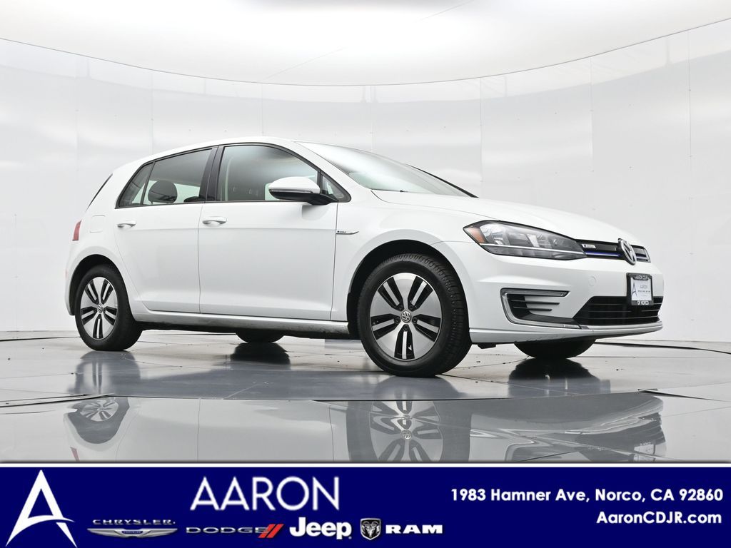 Used 2019 Volkswagen e-Golf e-Golf SE with VIN WVWKR7AU9KW918547 for sale in Norco, CA