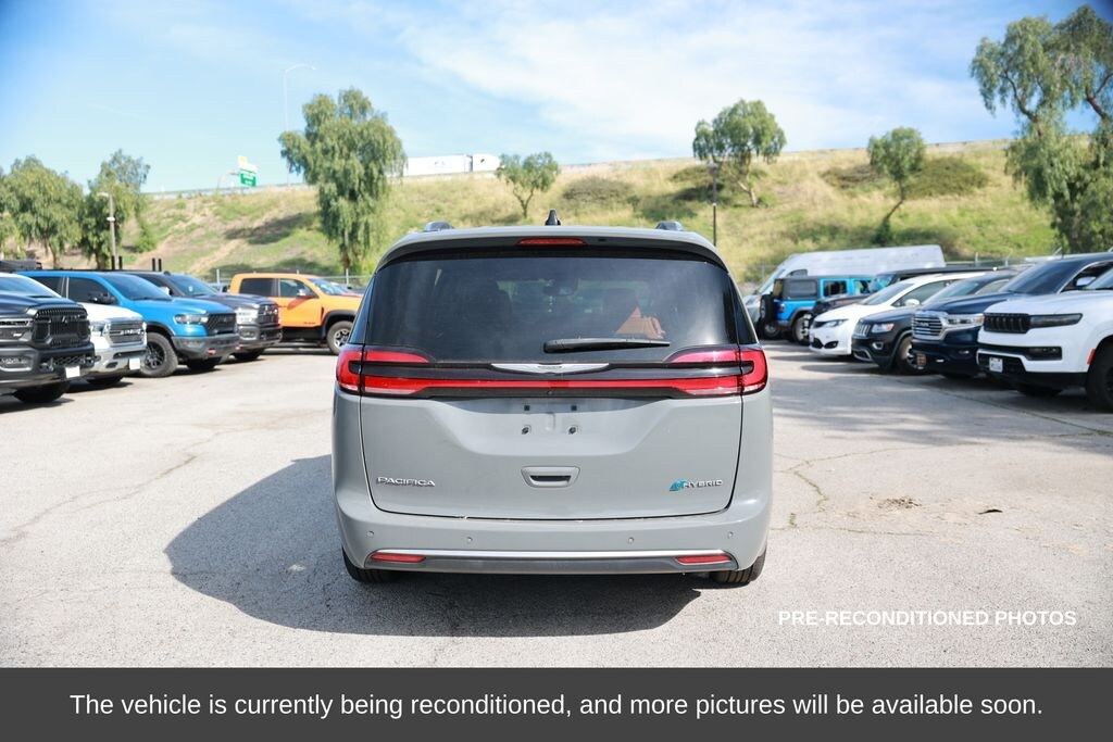 Used 2023 Chrysler Pacifica Plug-In Hybrid Pinnacle Van Passenger Van
