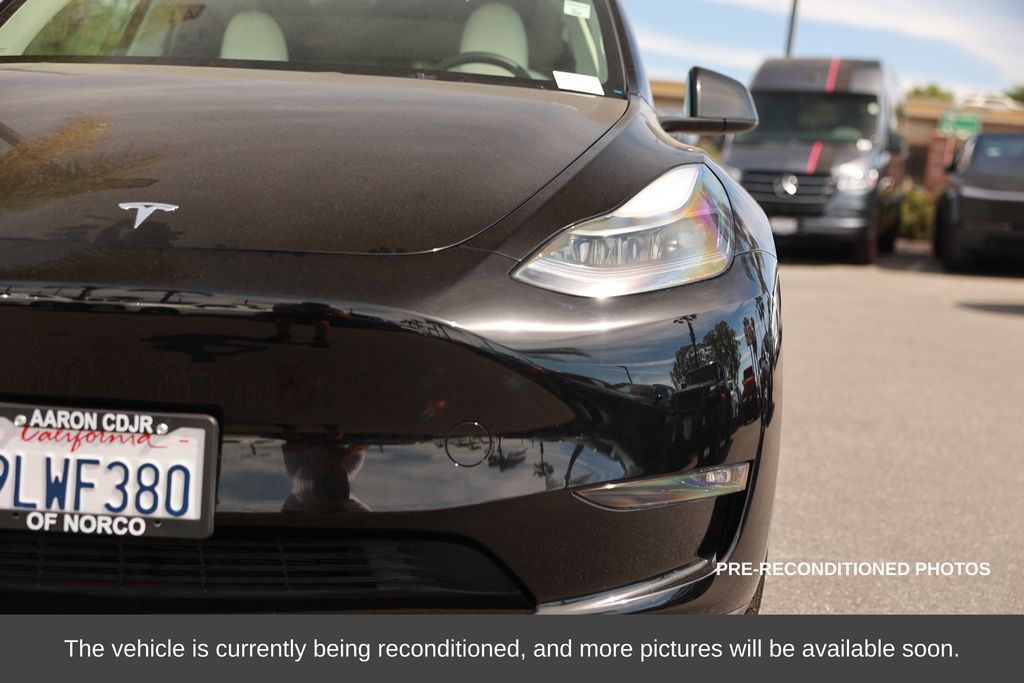2024 Tesla Model Y Performance photo 4