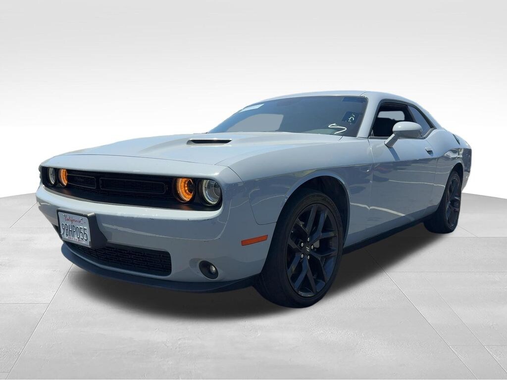 Used 2022 Dodge Challenger SXT Coupe