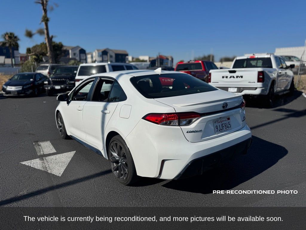 2024 Toyota Corolla Hybrid SE photo 3