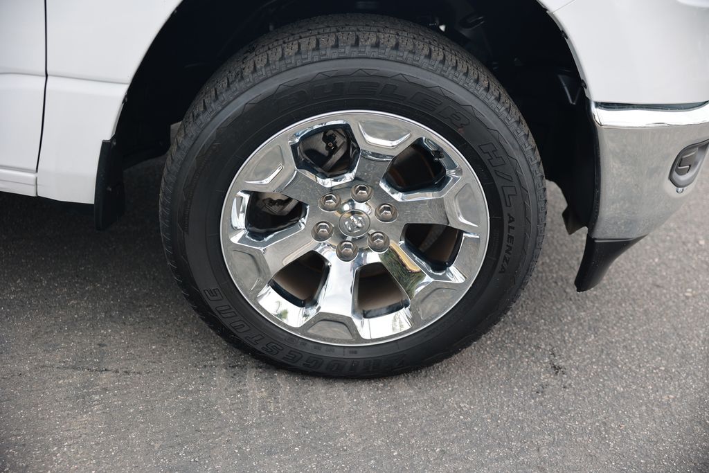 2022 Ram 1500 Big Horn/Lone Star photo 3