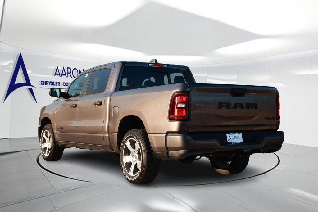 New 2026 Ram 1500 Express Pickup