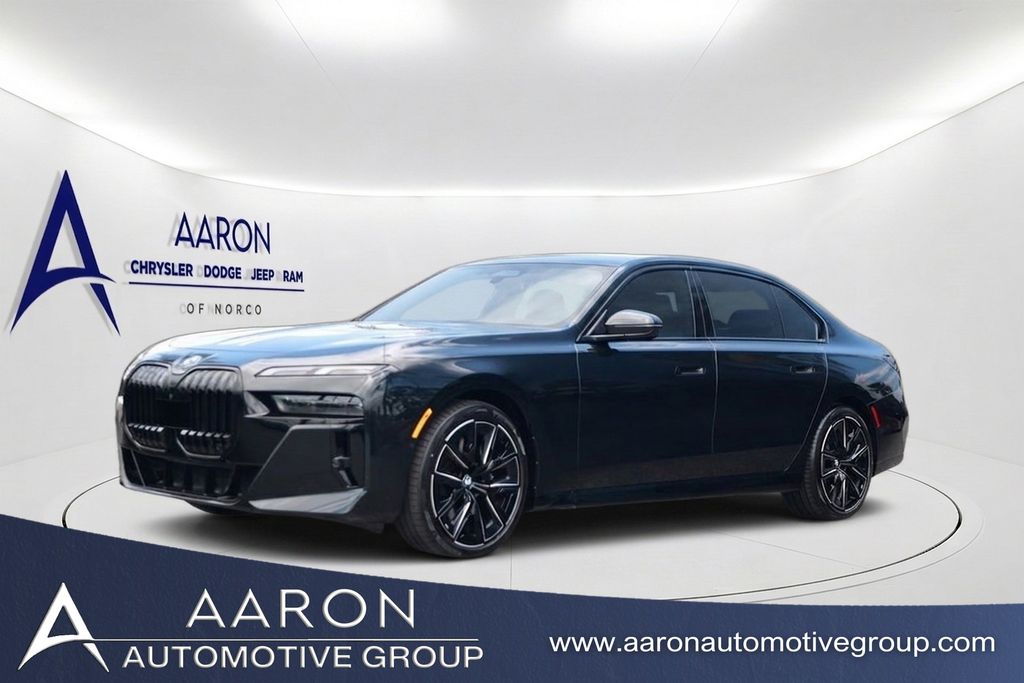 2023 BMW 760i
