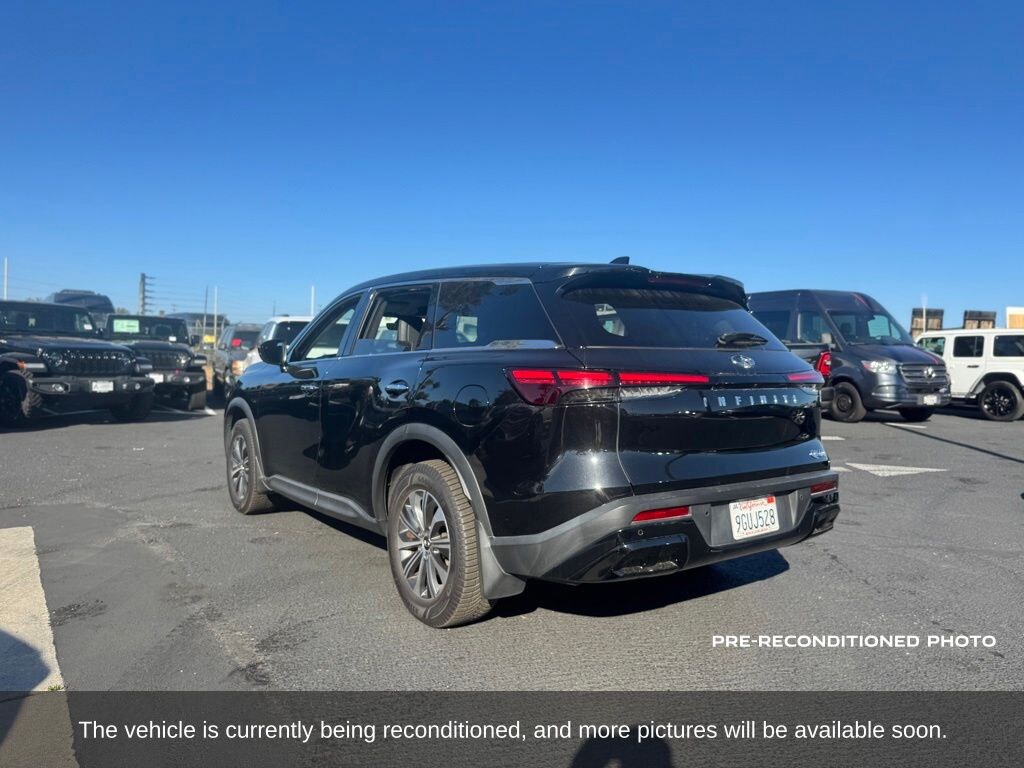 Used 2023 INFINITI QX60 PURE SUV