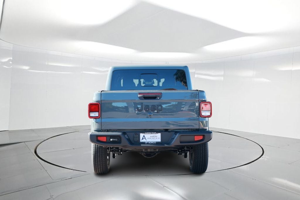 New 2026 Jeep Gladiator Sport S Pickup