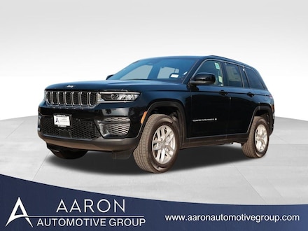 2025 Jeep Grand Cherokee Laredo Sport Utility