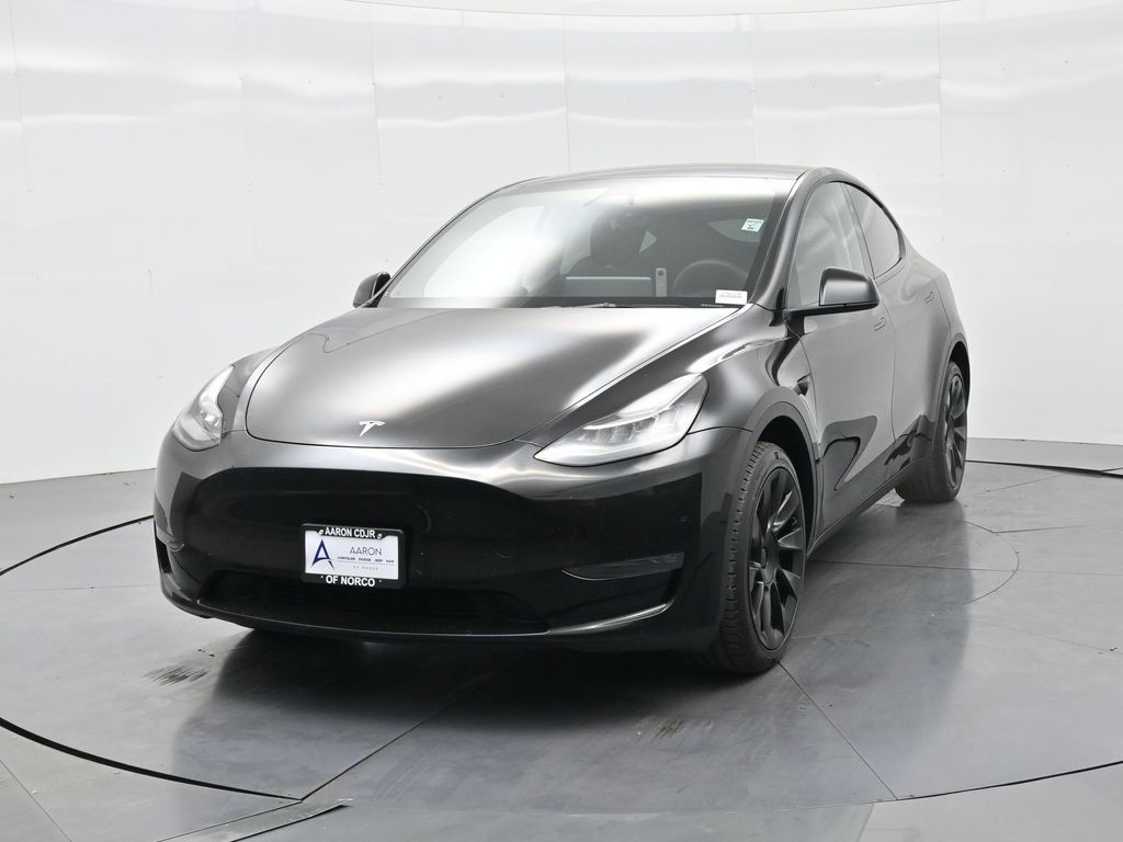 2023 Tesla Model Y Long Range photo 2