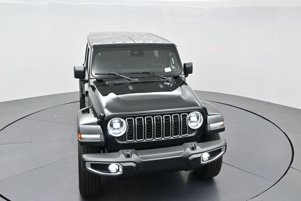 2025 Jeep Wrangler 4-Door Sahara - Photo 39