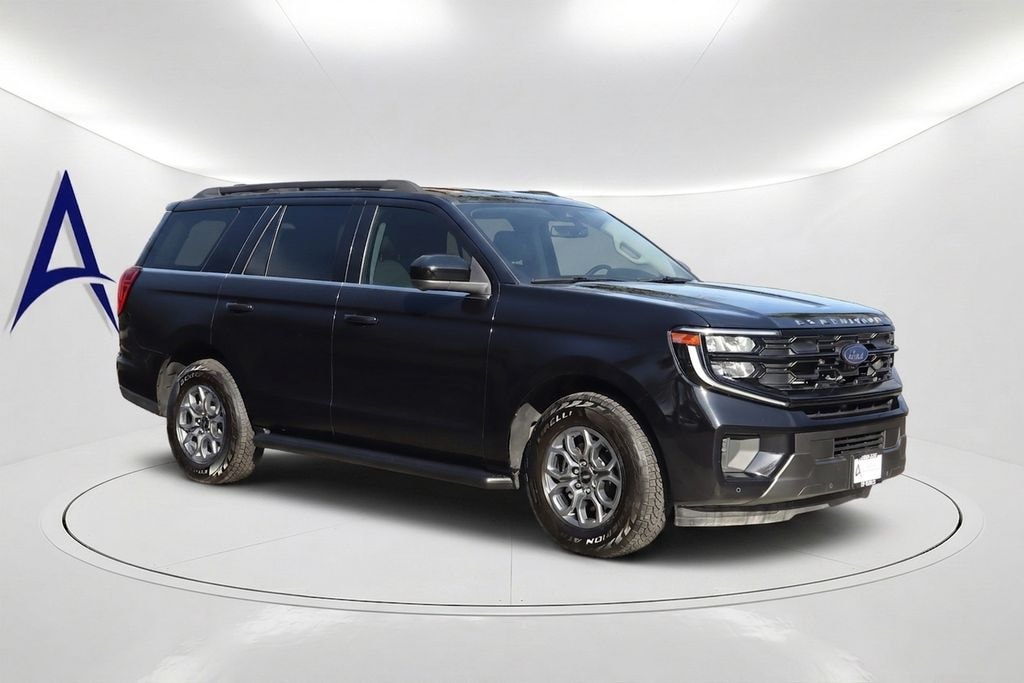 Used 2025 Ford Expedition Active SUV