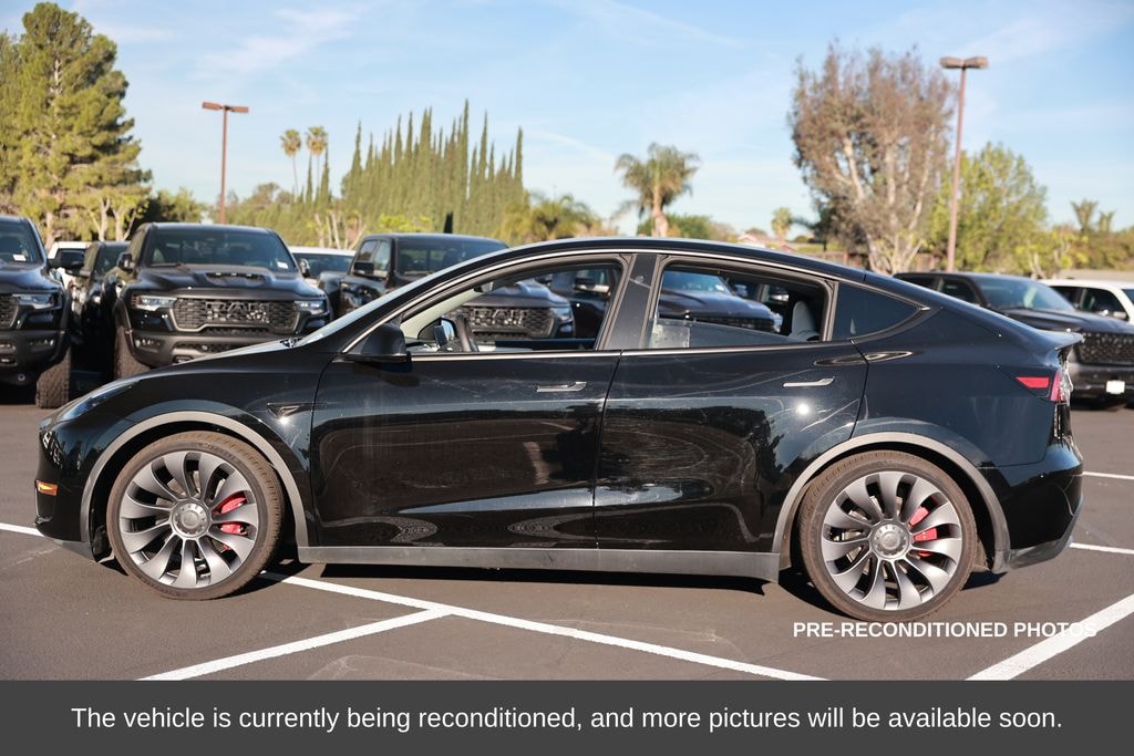 Used 2024 Tesla Model Y Performance SUV