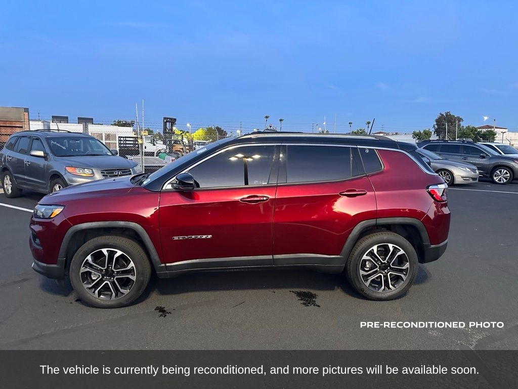 2022 Jeep Compass Limited photo 2
