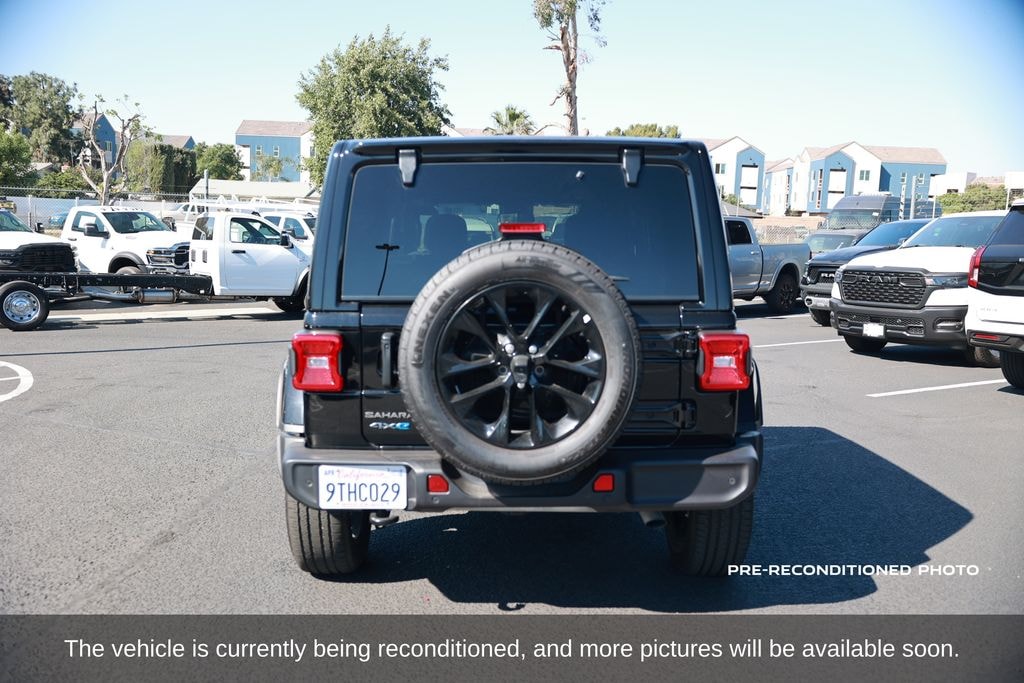 Used 2025 Jeep Wrangler 4xe Sahara SUV