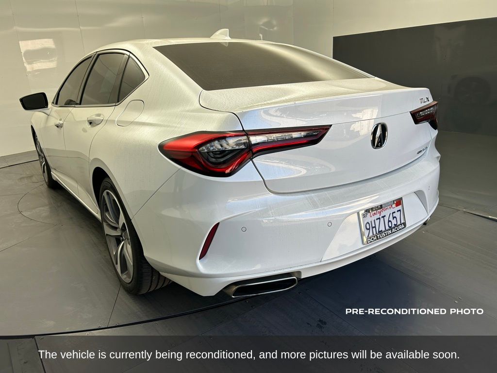 2023 Acura TLX SH-AWD Advance photo 3