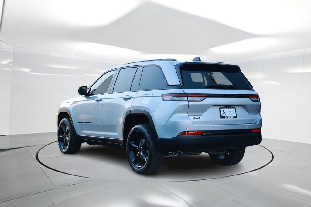New 2025 Jeep Grand Cherokee Altitude X Sport Utility