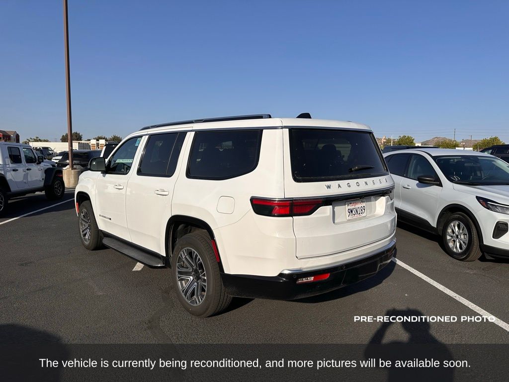 2024 Jeep Wagoneer Series II photo 3