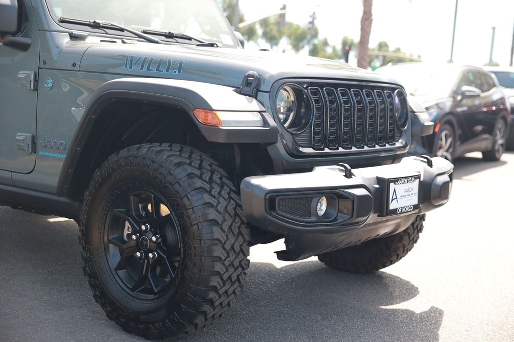2025 Jeep Wrangler 4xe Sport photo 6