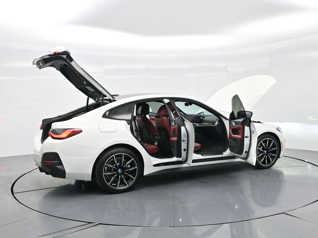 2022 Bmw i4 eDrive40 photo 4