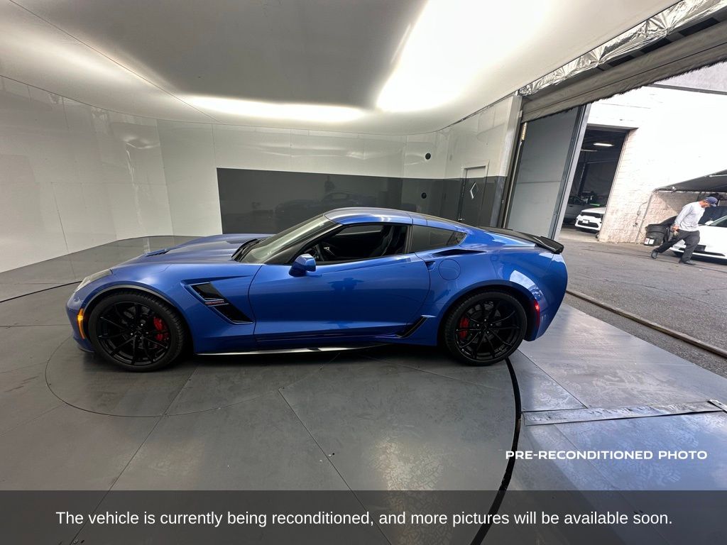2019 Chevrolet Corvette Grand Sport Coupe photo 2