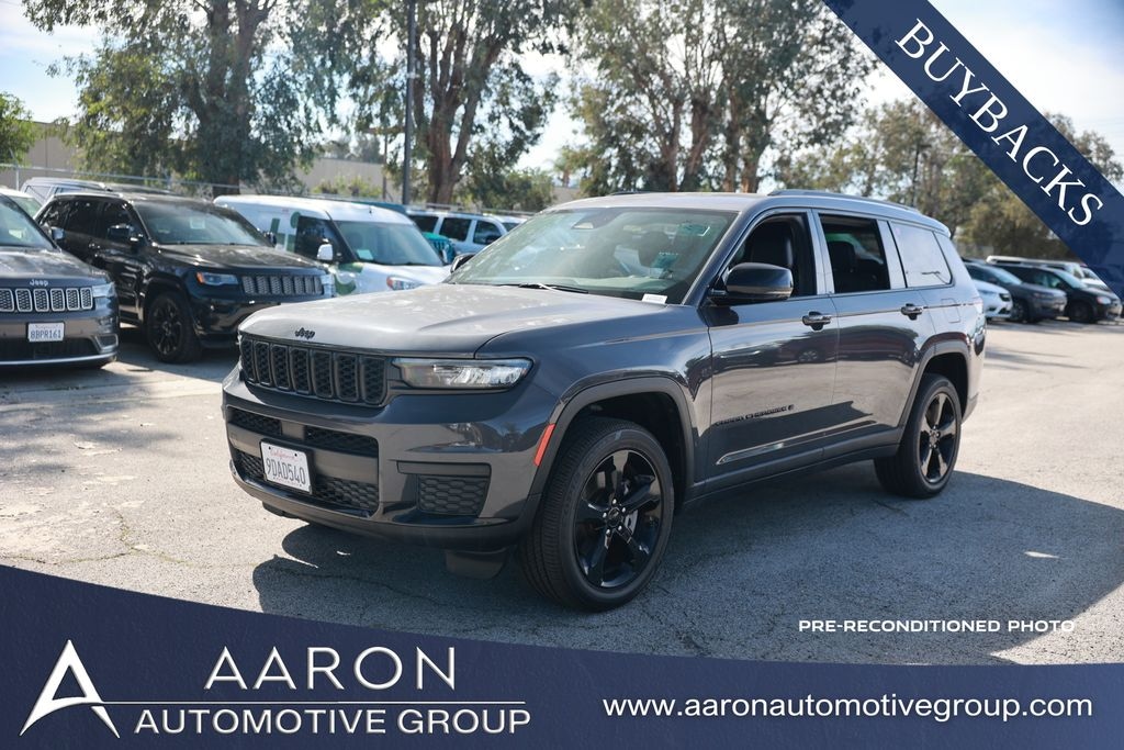 Used 2022 Jeep New Grand Cherokee Laredo SUV