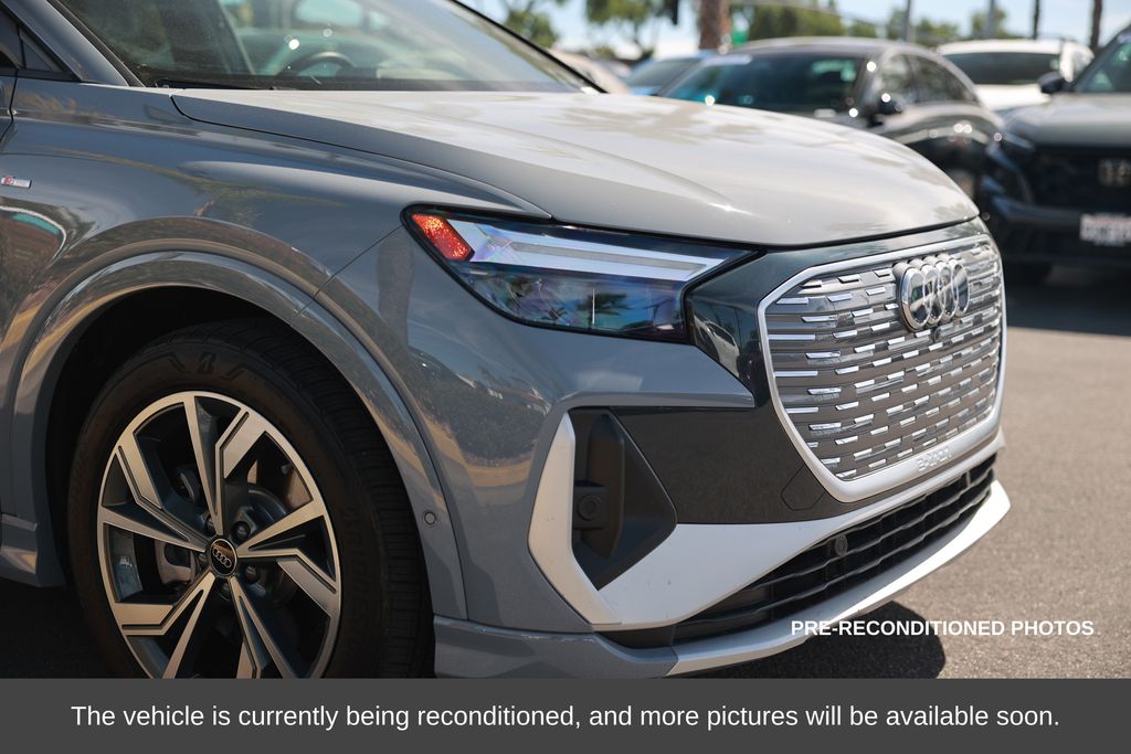 2024 Audi Q4 Sportback e-tron 55 Premium photo 6