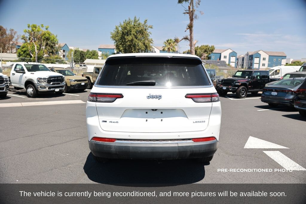 Used 2021 Jeep Grand Cherokee L Laredo SUV