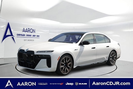 2025 BMW i7 M70 Sedan
