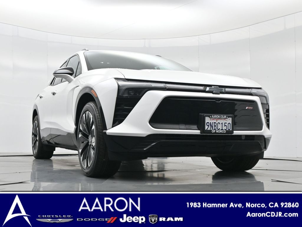 Used 2024 Chevrolet Blazer EV RS with VIN 3GNKDCRJXRS172544 for sale in Norco, CA