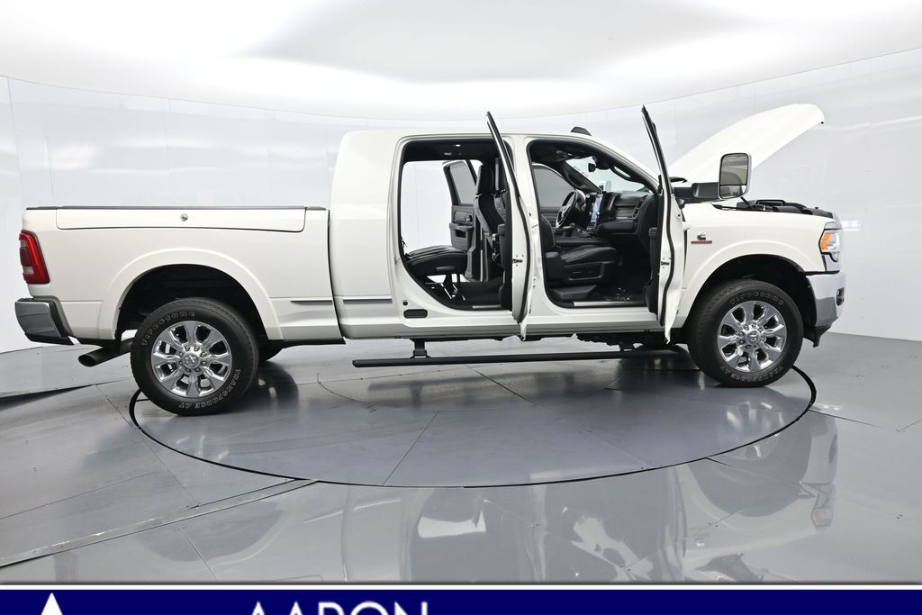 2022 Ram 3500 Limited photo 3
