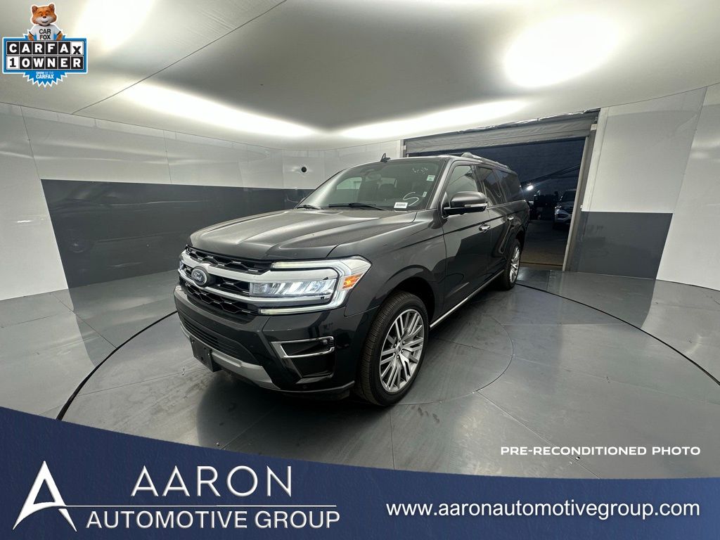 2024 Ford Expedition Limited's photo