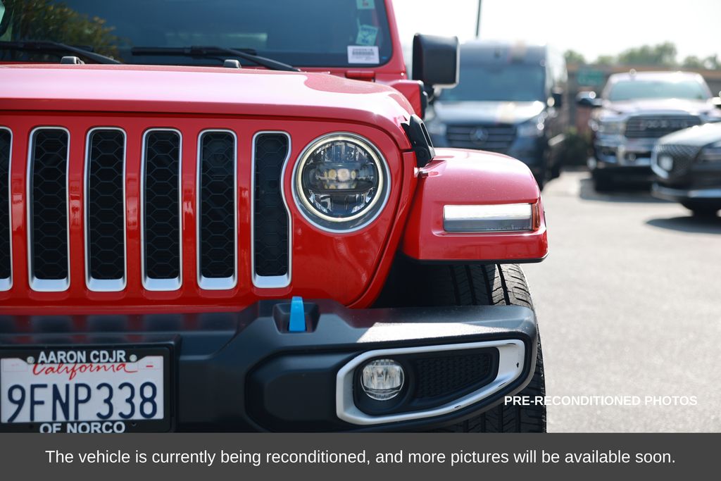 2023 Jeep Wrangler 4xe Sahara photo 4