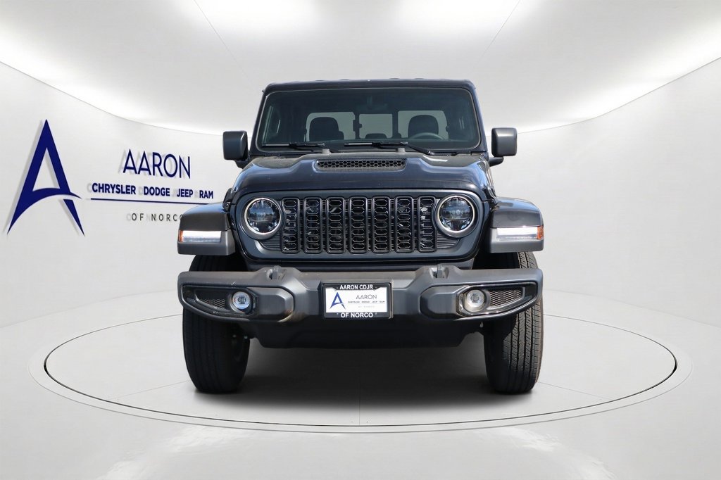 New 2026 Jeep Gladiator Sport S Pickup