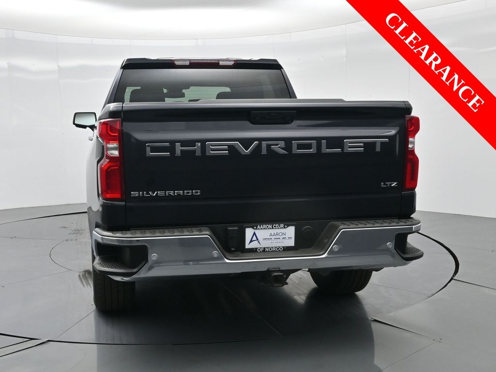 2024 Chevrolet Silverado 1500 LTZ photo 3
