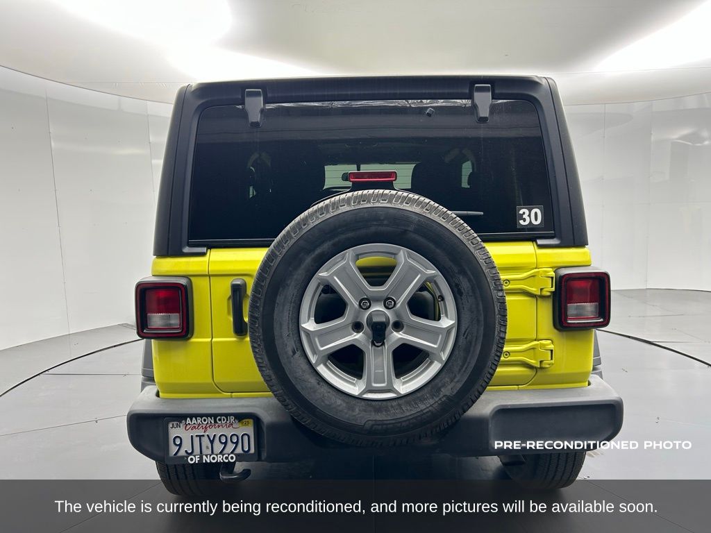 2023 Jeep Wrangler Sport S photo 4