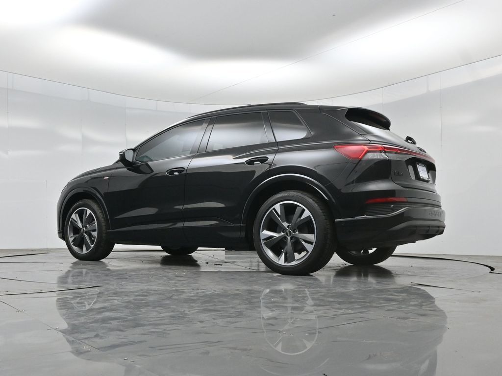 2024 Audi Q4 e-tron 55 Premium photo 5