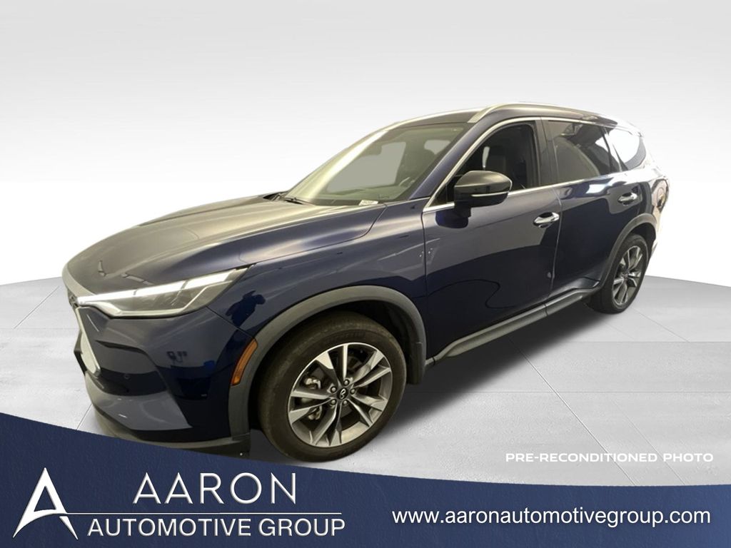 2023 INFINITI QX60 LUXE's photo