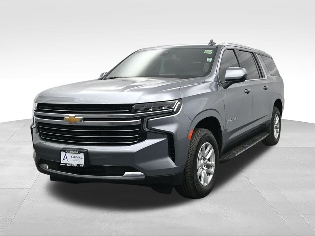 2021 Chevrolet Suburban 2WD 1500 LT's photo