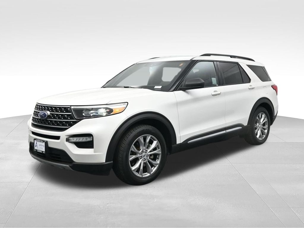 2020 Ford Explorer XLT RWD's photo