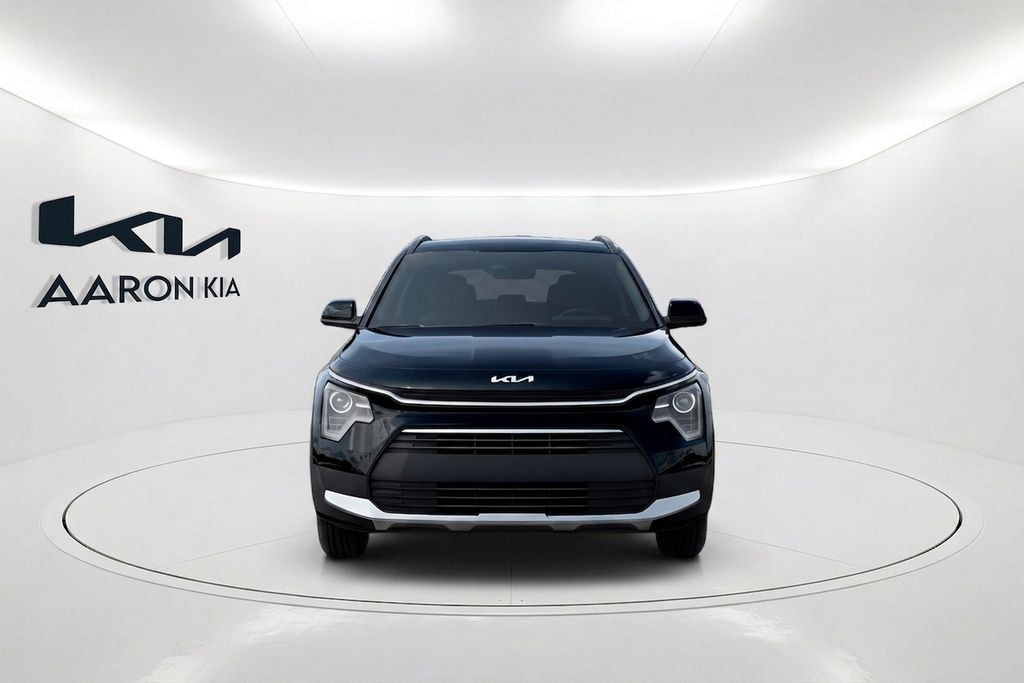 New 2026 Kia Niro LX SUV