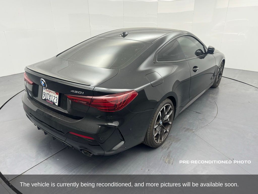 2025 BMW 430i photo 5