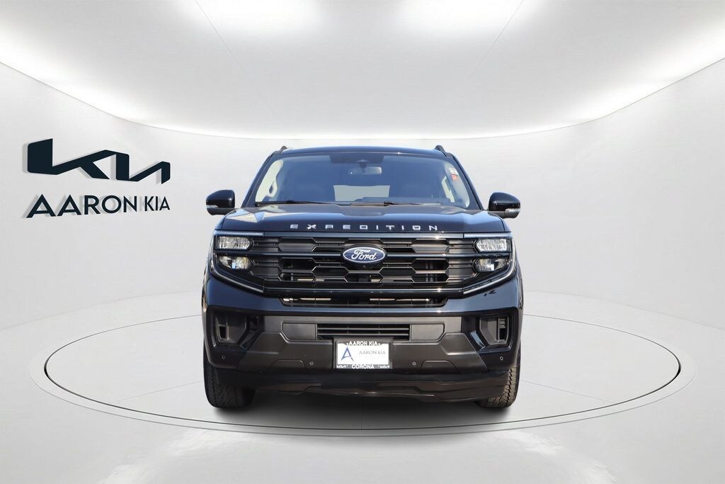 Used 2025 Ford Expedition Max Active SUV