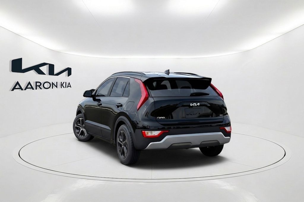 New 2026 Kia Niro LX SUV