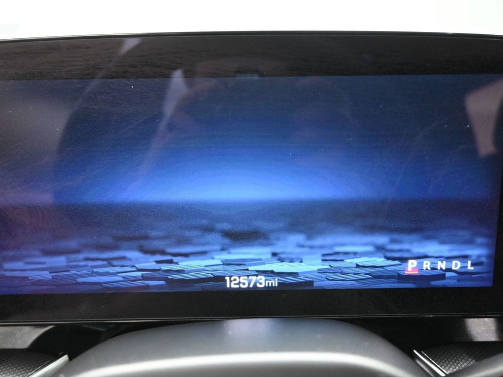 2025 Chevrolet Suburban RST photo 3