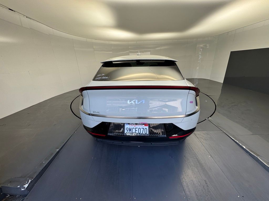 2024 Kia EV6 Light Wind photo 4