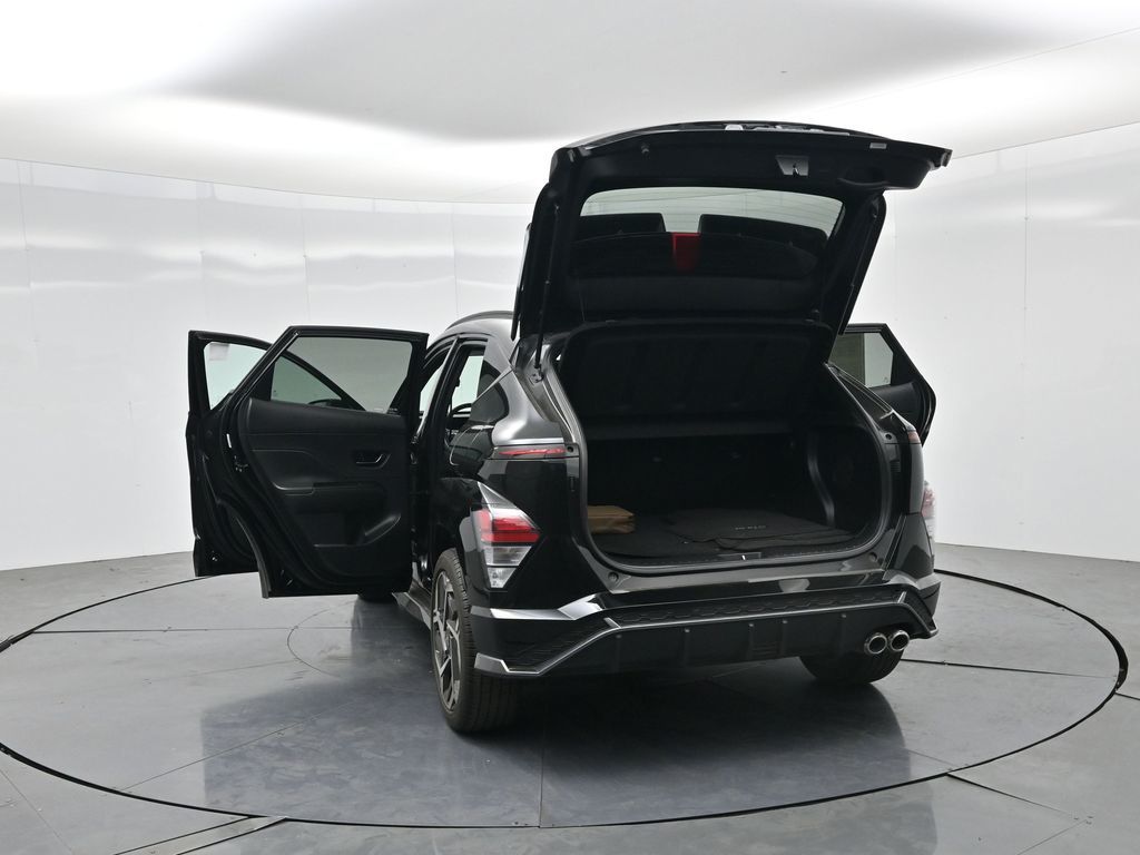 2024 Hyundai Kona N Line photo 2