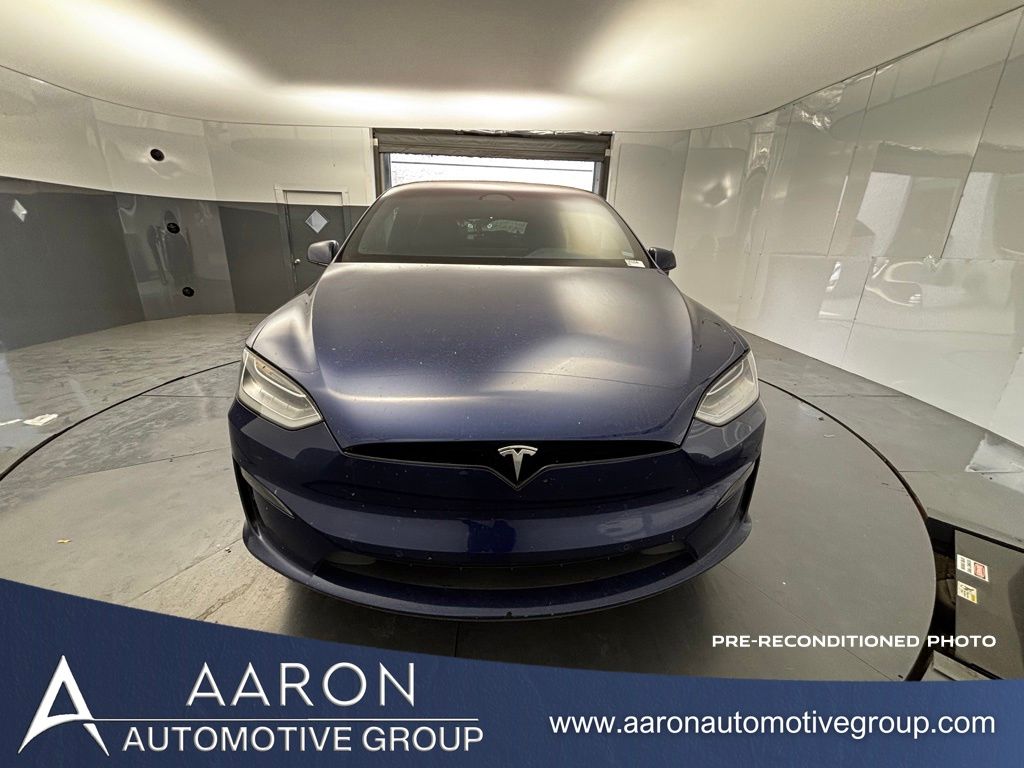 2022 Tesla Model X Plaid's photo