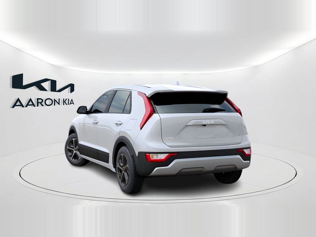 New 2026 Kia Niro LX SUV
