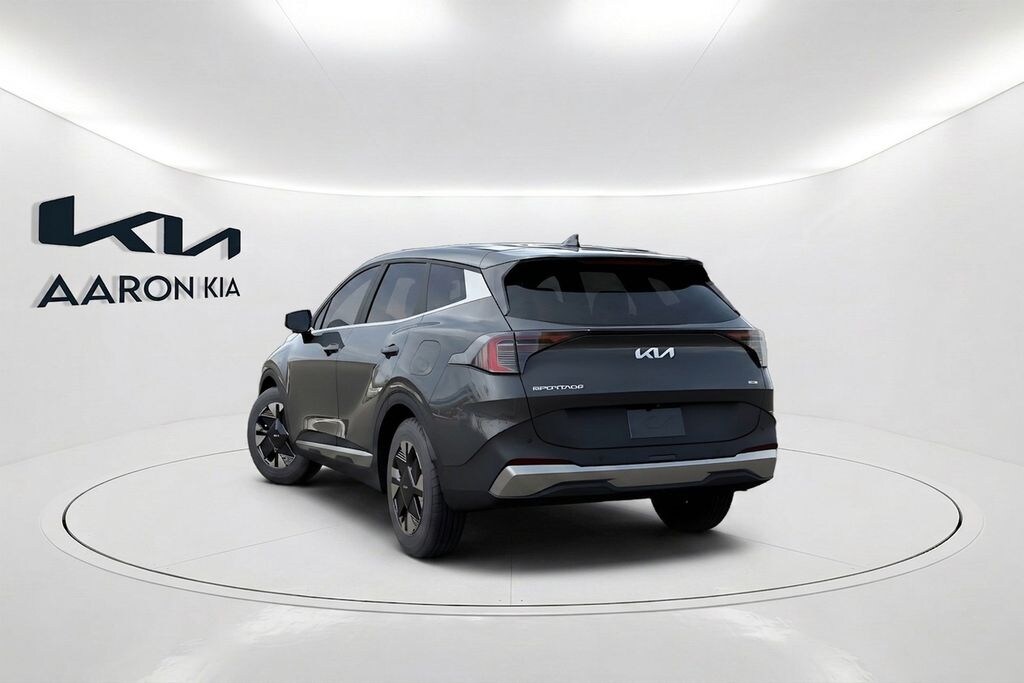 New 2027 Kia Sportage Hybrid LX SUV