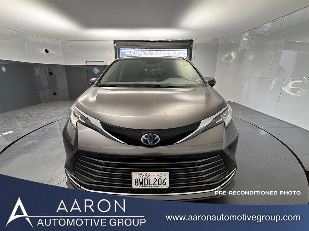 Used 2021 Toyota Sienna Limited 7 Passenger Van