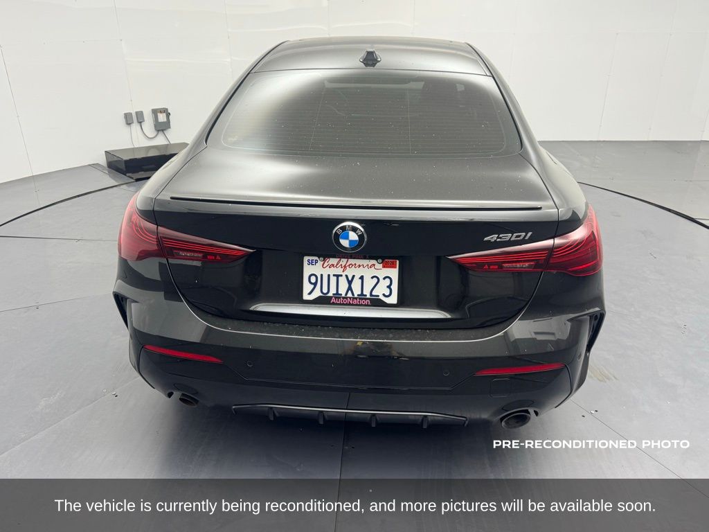 2025 BMW 430i photo 4